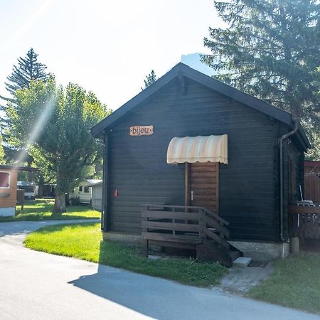 Camping/ Thermalbad Brigerbad Mit Bed & Breakfast Exterior photo