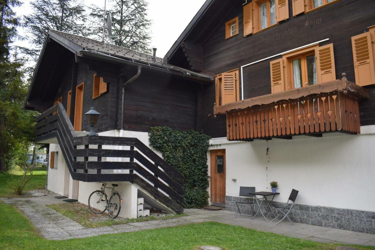 Camping/ Thermalbad Brigerbad Mit Bed & Breakfast Exterior photo